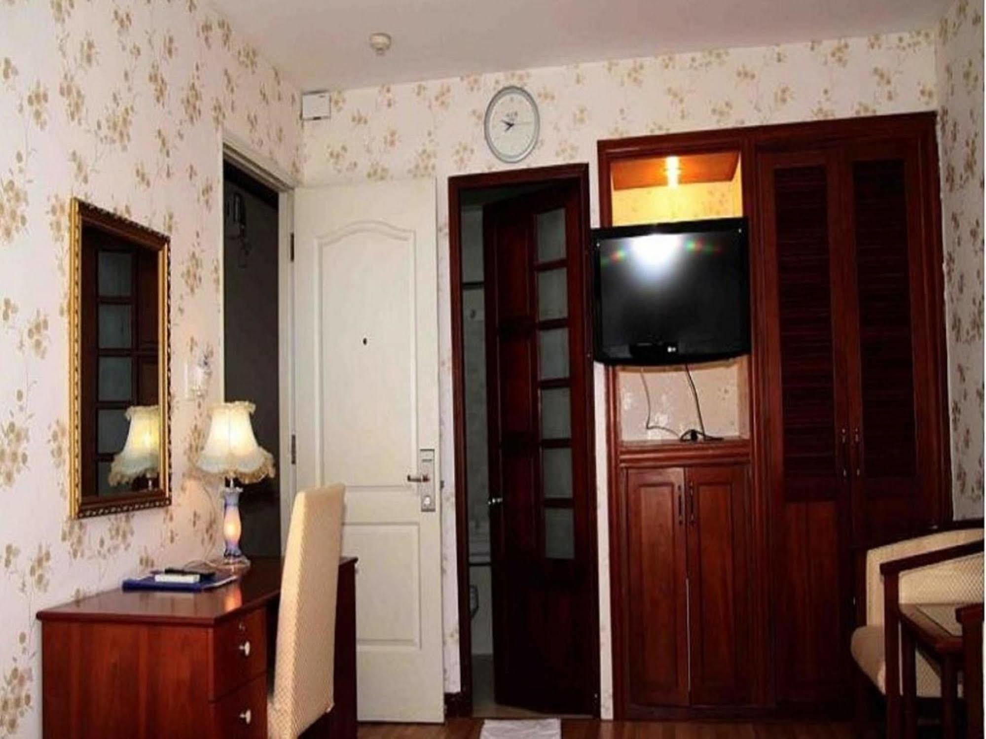 Em&em Hotel